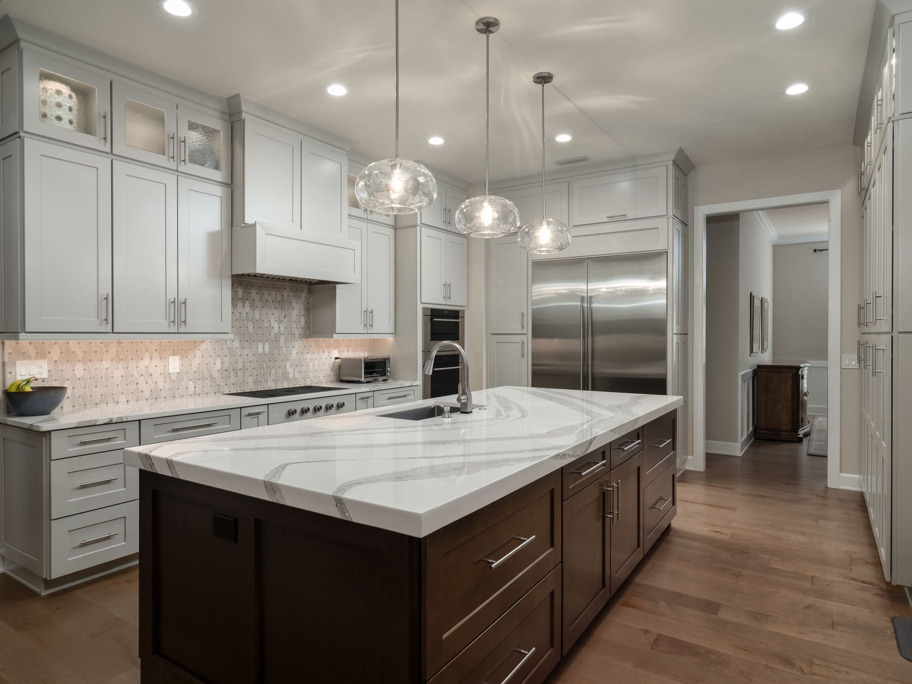 gainesville-kitchen-remodeling-firm-Robinson Renovation and Custom Homes-Cabridge Forest Neutral Modern Kitchen Gainesville gainesville-kitchen-remodeling-firm-Robinson Renovation and Custom Homes-Cabridge Forest Neutral Modern Kitchen Gainesville
