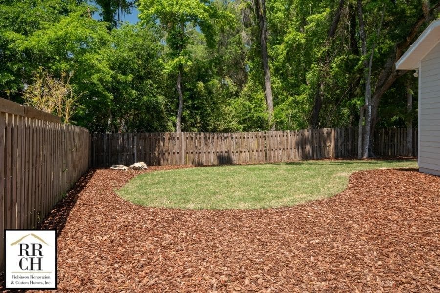 Fletcher Park Lot Right Sideyard