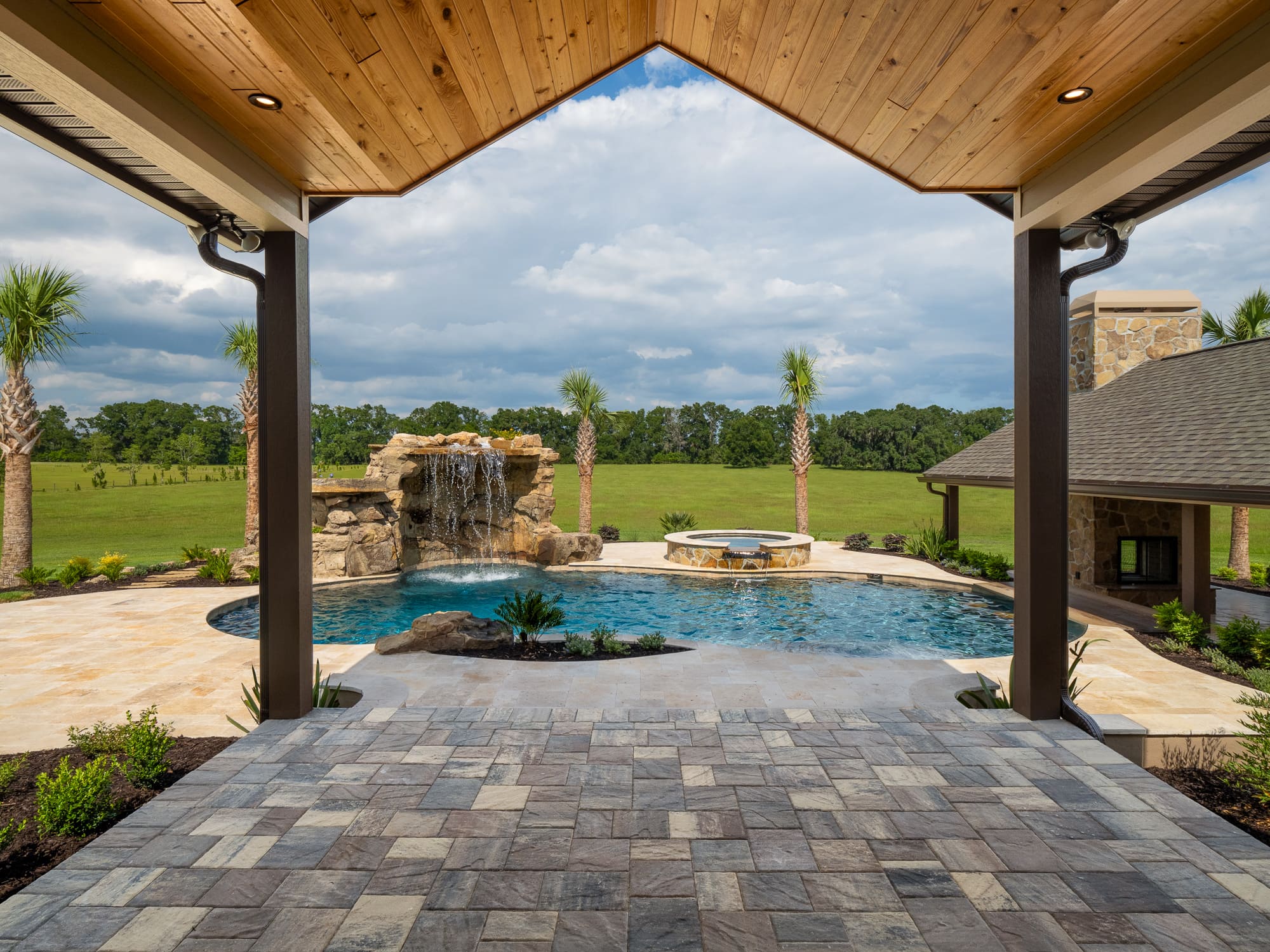 Gainesville-Outdoor-Living-Contractor-Robinson Renovation and Custom Homes-High Springs Covered Patio Next to Pool in Gainesville Gainesville-Outdoor-Living-Contractor-Robinson Renovation and Custom Homes-High Springs Covered Patio Next to Pool in Gainesville
