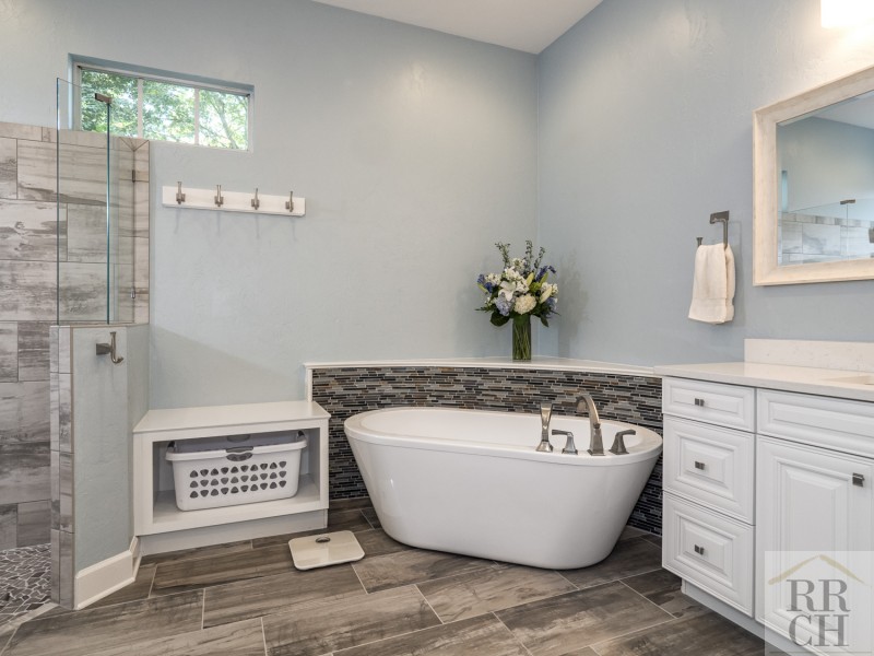 Gainesville-Bathroom-Remodel-Robinson-Renovation-Custom-Homes