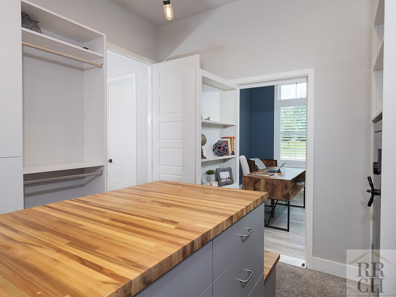 WEB___Dylans_Grove___NH_Project_1__31_-626-800-650-90-wm-right_bottom-30-watermarklogojpg