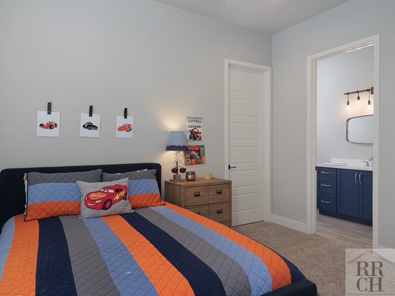 WEB___Dylans_Grove___NH_Project_1__35_-630-800-650-90-wm-right_bottom-30-watermarklogojpg