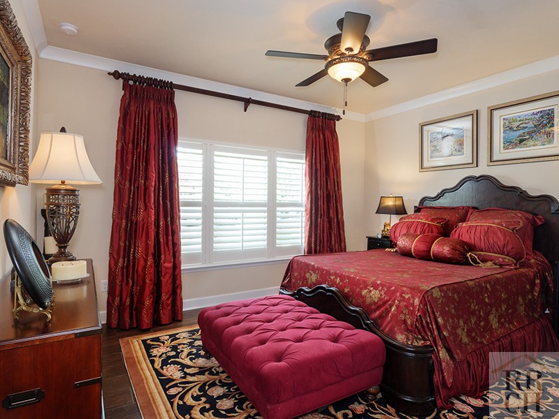 WEB___FLETCHER_OAKS_2___15_-520-800-650-90-wm-right_bottom-30-watermarklogojpg