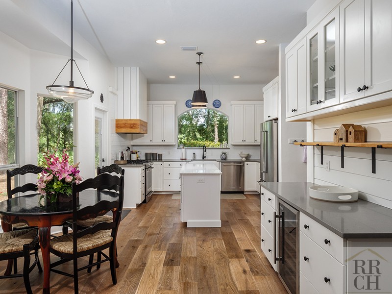 Gainesville Kitchen Remodeling Project with Island