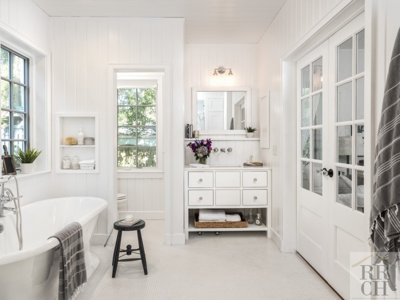 Gainesville-Bathroom-Remodel-Robinson-Renovation-Custom-Homes