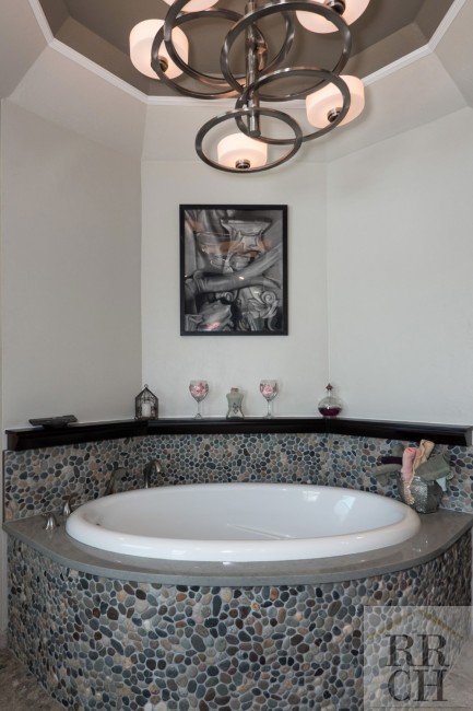 Custom River Stone Pebble Tile Tub Surround