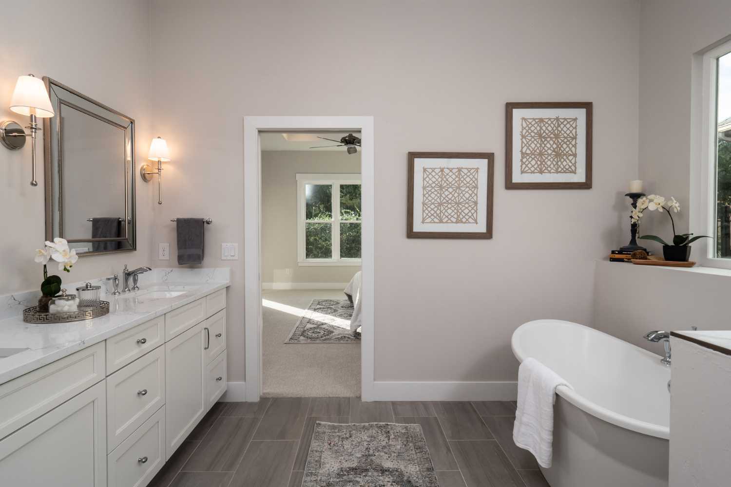 Remodeled bathroom with soaking tub and dual sink vanity by RRCH in Gainesville, FL Remodeled bathroom with soaking tub and dual sink vanity by RRCH in Gainesville, FL
