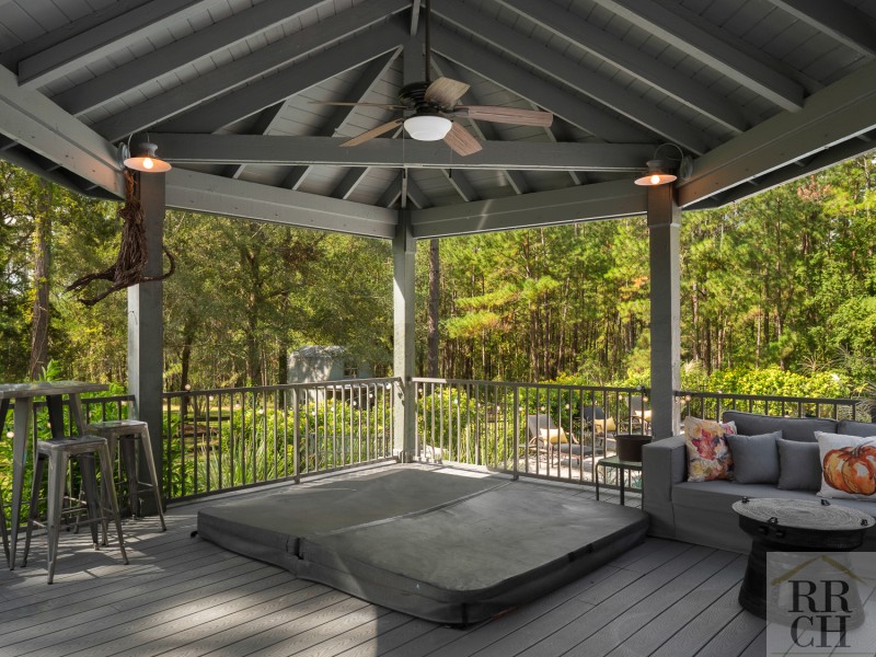 Outdoor Living Spaces