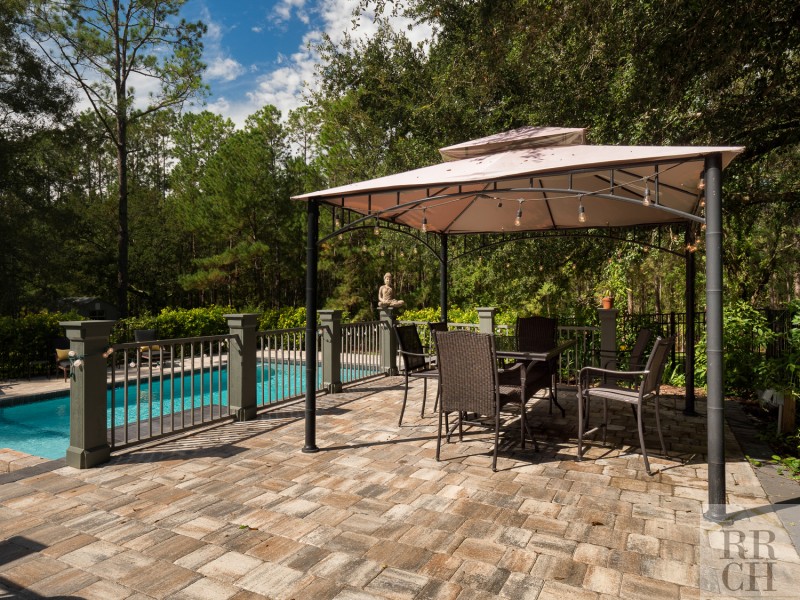 Outdoor Living Spaces